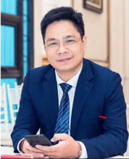 Ông Lê Hồng Chung